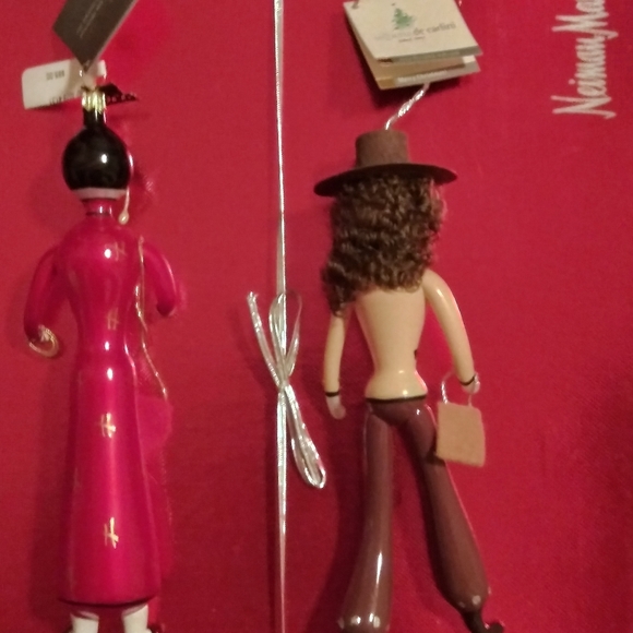 Mouth blown Hand painted Glass ornament - Picture 3 of 3